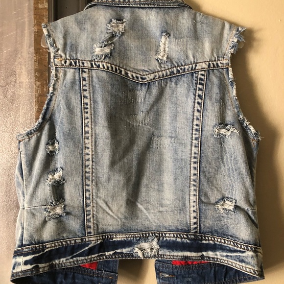 Distressed Jean Jacket - Picture 3 of 4